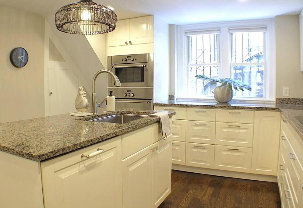 Luxury - Pet Friendly 3Bd, 3Ba South End Condo Бостън Екстериор снимка
